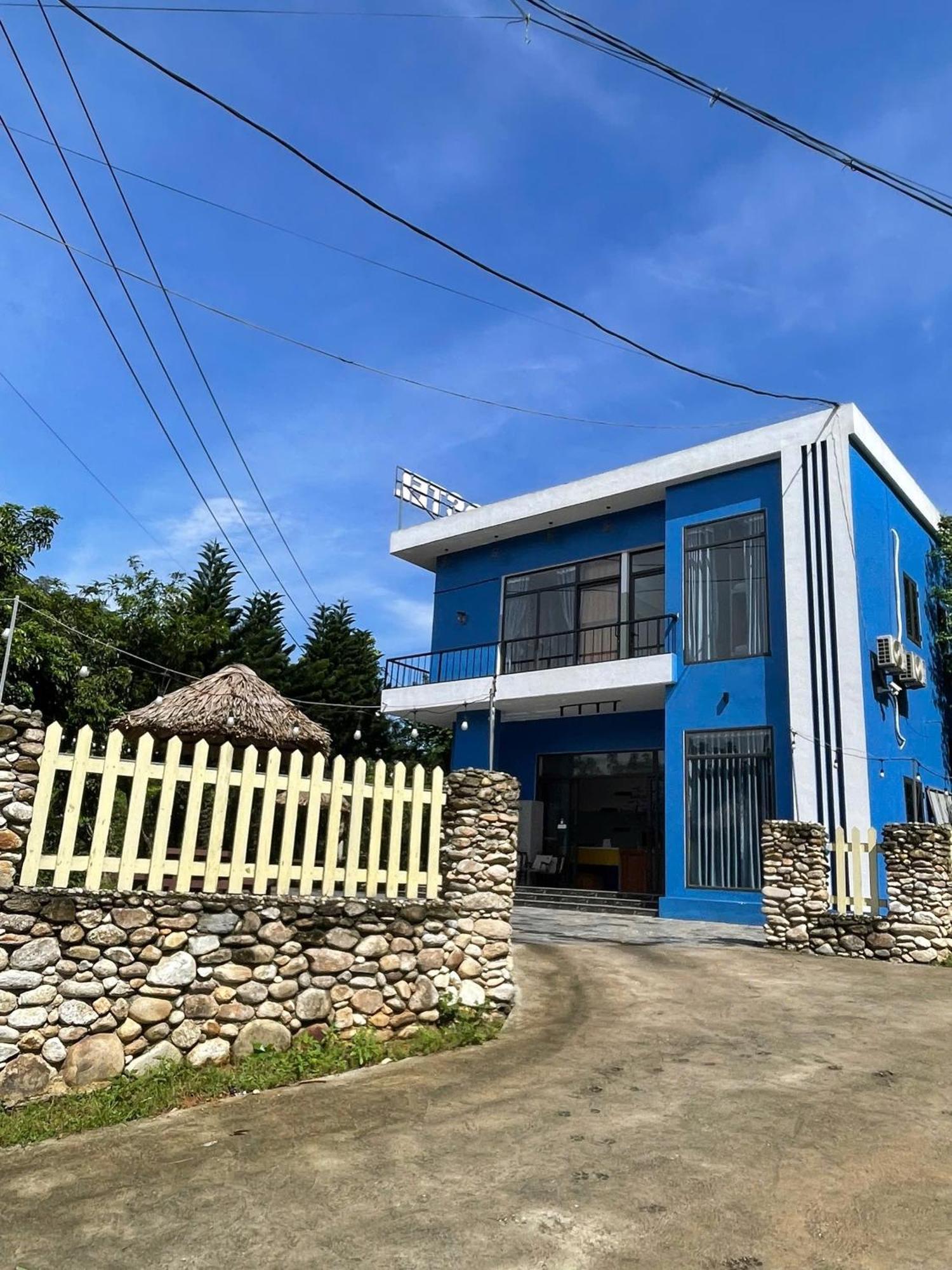 Felila Hostel & Tours Ха Жианг Екстериор снимка